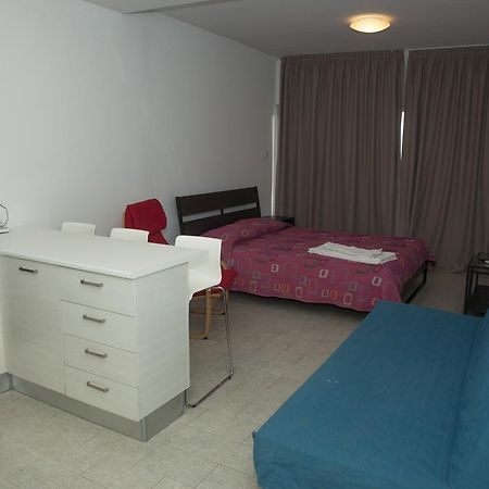 Anemos Apartments Limassol Luaran gambar