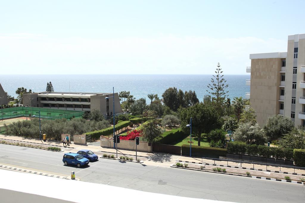 Anemos Apartments Limassol Luaran gambar