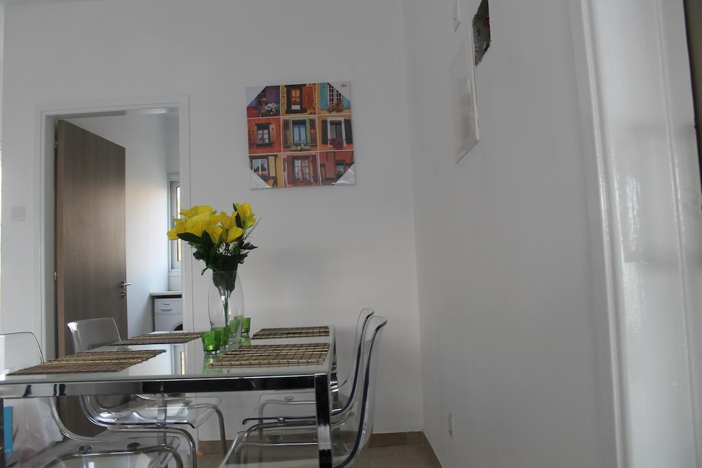 Anemos Apartments Limassol Luaran gambar