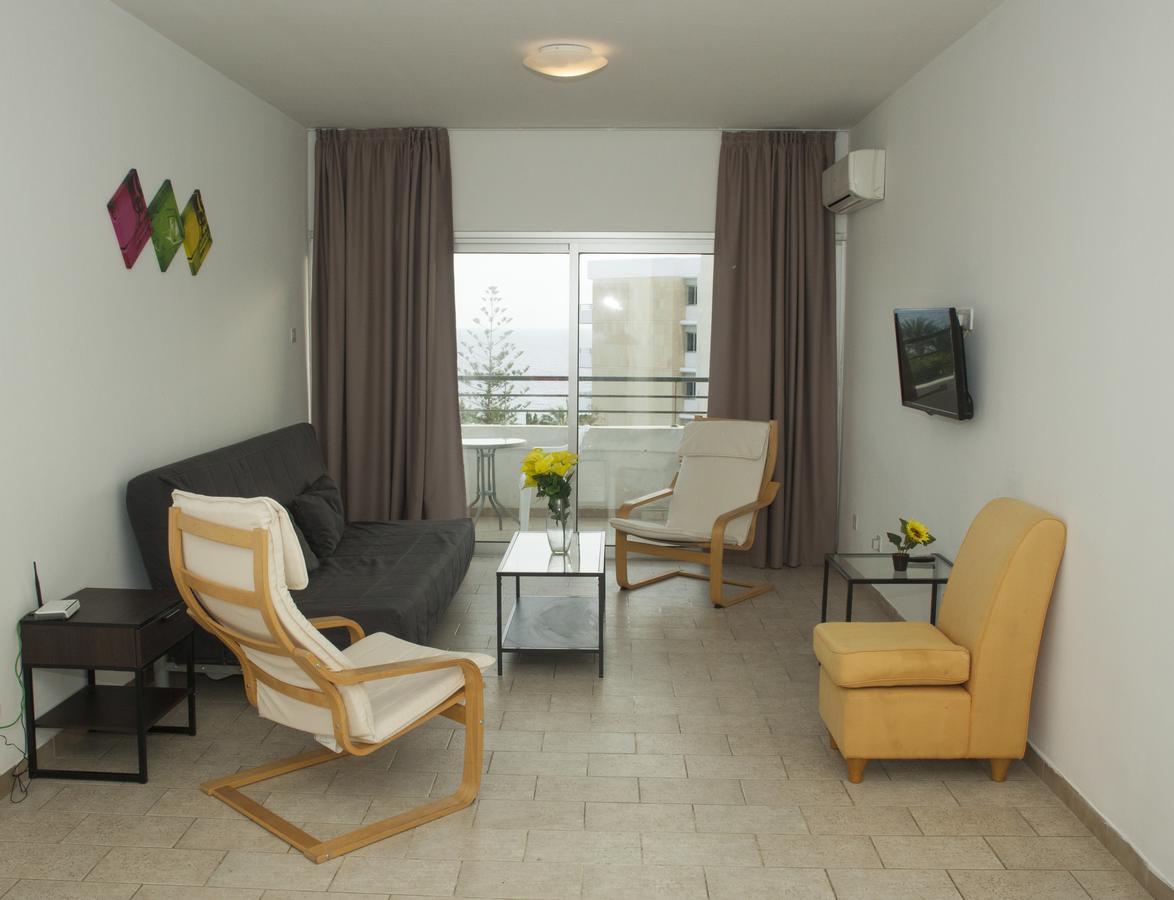 Anemos Apartments Limassol Luaran gambar