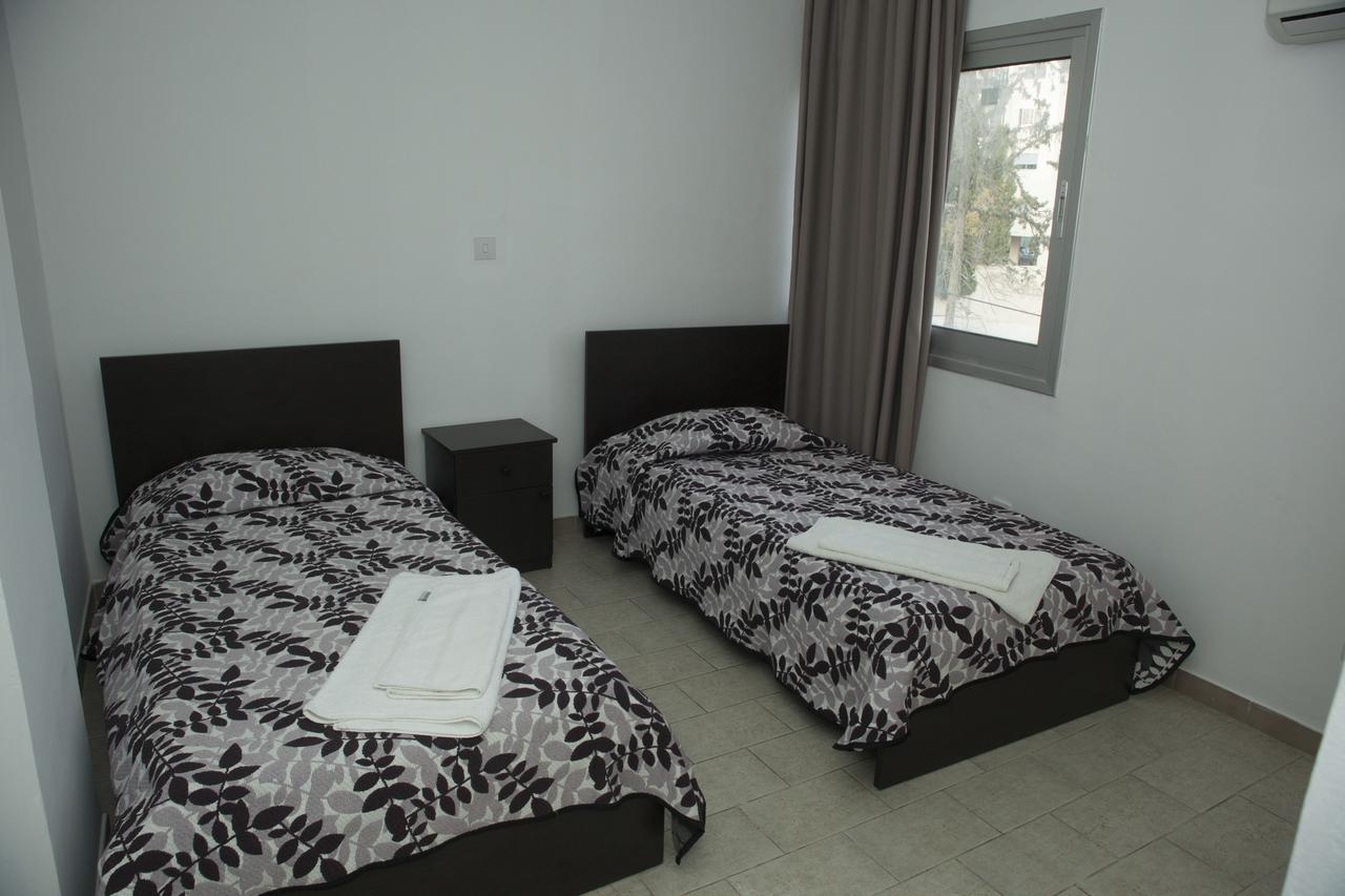 Anemos Apartments Limassol Luaran gambar