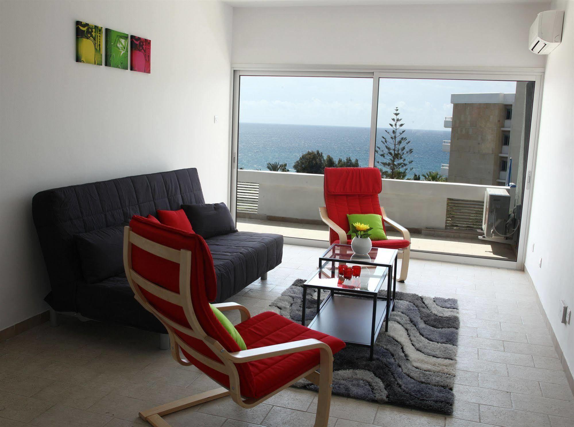 Anemos Apartments Limassol Luaran gambar
