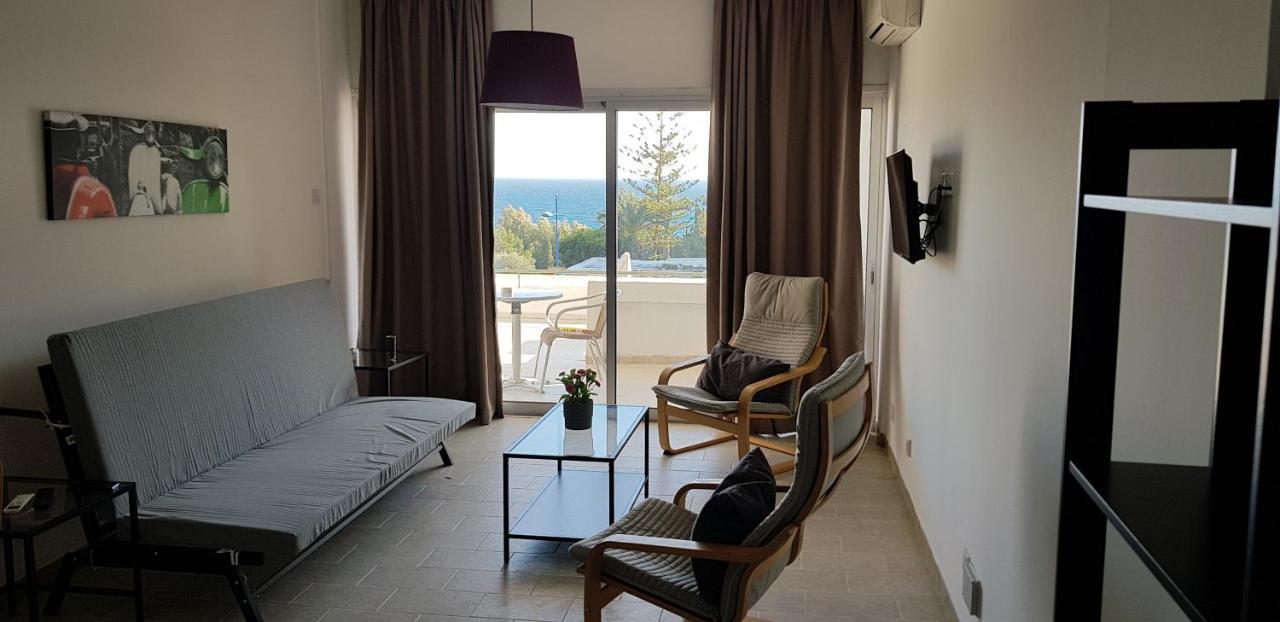 Anemos Apartments Limassol Luaran gambar